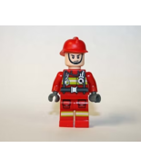 PLTOYS Fireman Red Outfit Fire Fighter Exclusive Minifigure - $110.57 MXN