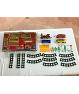 TRACK Batter Operated 44 piece Train Set - €18,81 EUR