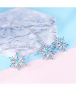 NIP Silver Snowflake Necklace Earrings Set - £17.20 GBP