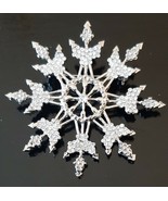 SNOWFLAKE Brooch Pin Large Rhinestone Crystals in a Silver Tone Setting - $19.99