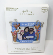 Hallmark Keepsake We Wish You a Merry Christmas Karaoke Photo Ornament (2010) - £13.86 GBP