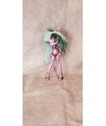 Novi Stars Orbit Beach Mae Tallick - $99.99