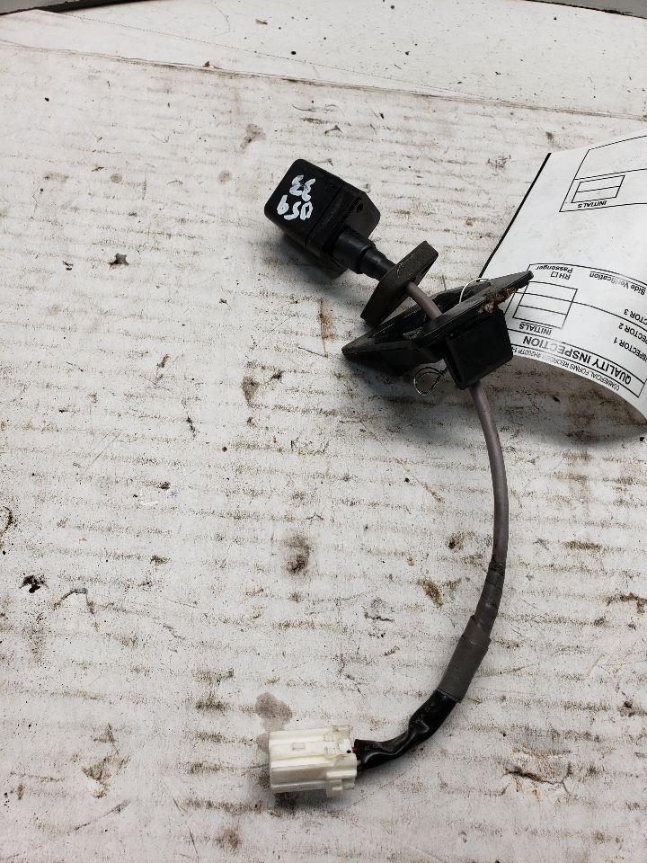 Camera/Projector Rear View Camera Liftgate Mounted Fits 06-07 MURANO 1402088*... Item image 3