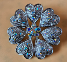 Vintage Silver-tone &amp; Multi-Heart Iridescent Rhinestone Brooch 1.3/8&quot; Diameter - £15.53 GBP