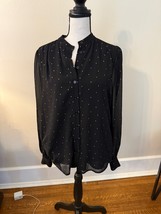 CeCe Black and Gold Blouse in Size Small - $409.78 MXN