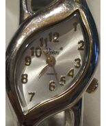 VIVANI LADIES BANGEL WRIST WATCH - $1,188.51 MXN