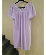 Vintage Shadowline Orchid Purple Embroidered Short Sleeve Nightgown Small - $24.05 CAD