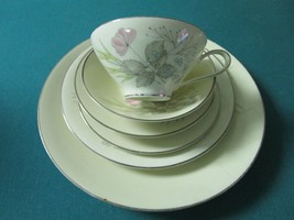Rosenthal Germany Bettina Pink Rose Dinner Setting 6 Pcs Plates Cups Saucer - £51.42 GBP