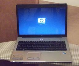 HP Pavilion G71-358NR  17.3''   2.20GHz  4GB Ram  9Cell Battery Great Condition - $40.00