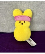Peeps Plush 5.5” Yellow Bunny w/ Pink Visor Just Born Peep 2022 - $148.58 MXN