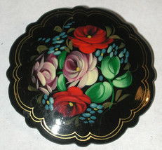 hand painted Russian Black Lacquer Floral Flower Pin/Brooch Signed/dated 2004 - £12.99 GBP