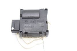 04-10 AUDI A8 L QUATTRO HEATER FLAP MOTOR ACTUATOR Q6854 image 5