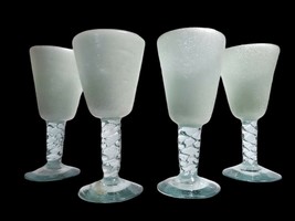 Set of 4 Vtg Handblown Mexican 7.75 Goblets Opaque Seeded Bowl Twisted Stem 8 Oz - £45.00 GBP