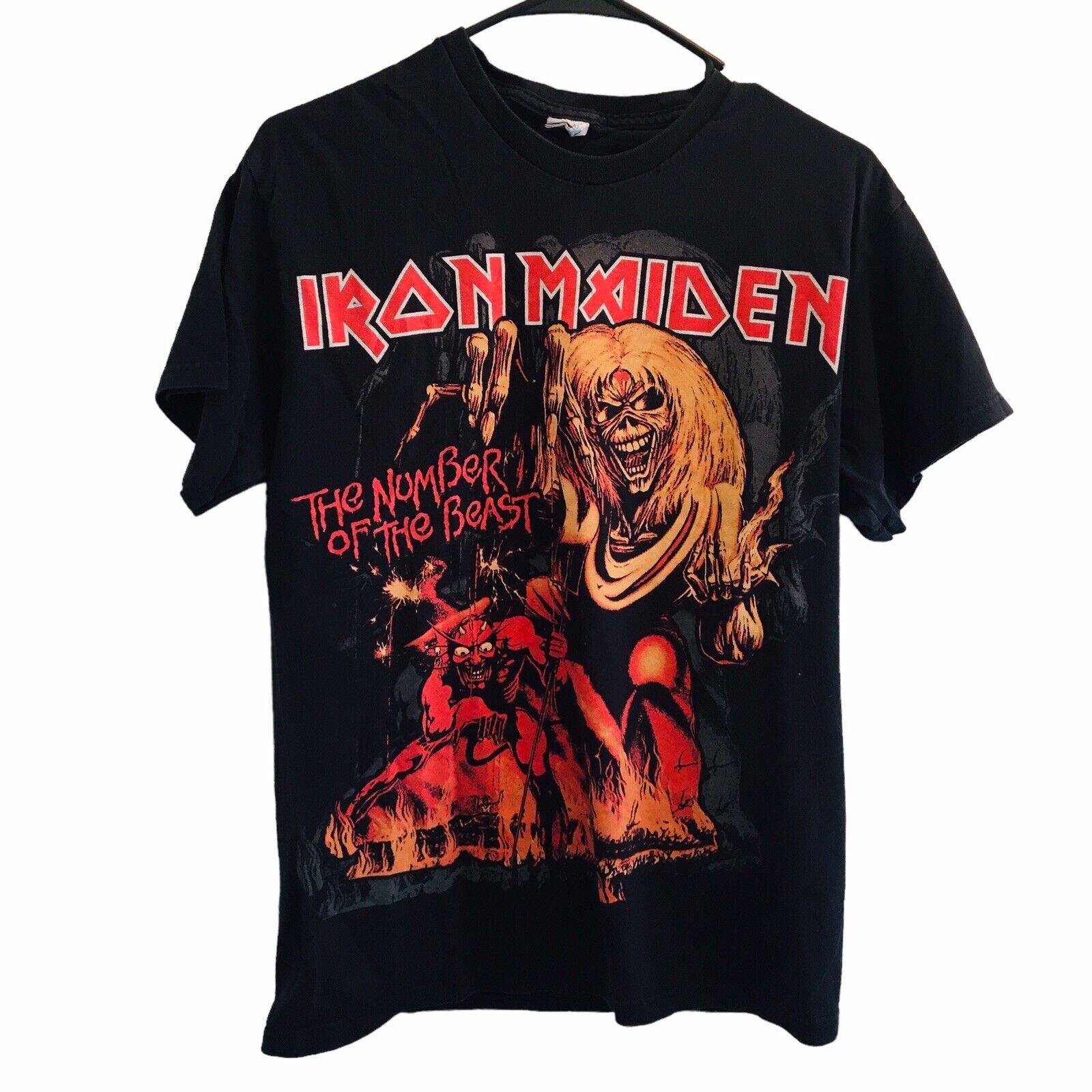 Vtg Early 2000s Iron maiden  Number of the Beast Size M Delta Tag Shirt Metal - £34.13 GBP