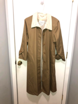 Vintage Silvercord Women&#39;s Petites Size 6 Lined Long Overcoat Peacoat Beige - £17.98 GBP