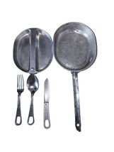 1945 WW2 US Army A.G.M. Co Mess Kit Pan Divided Plate With Utensils - $24.50