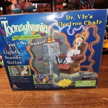 1998 Toonsylvania Dr. Vic&#39;s Electron Chair New Open Box - £19.56 GBP