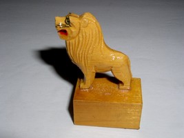 Penguin Brand Lion Vintage Pencil Sharpener Wood Gloss Finish Green - £19.29 GBP