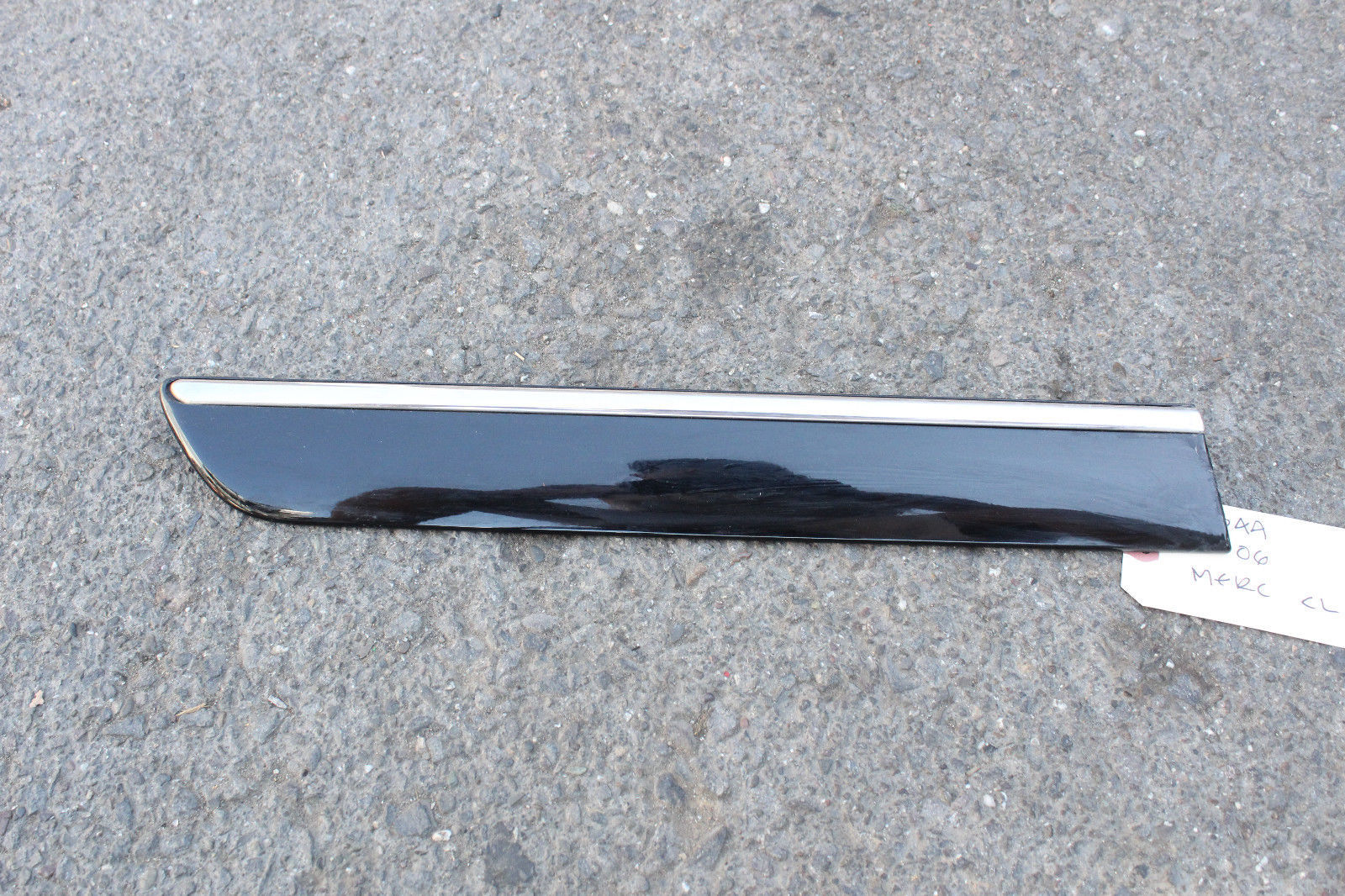 2000-2006 MERCEDES CL CLASS REAR RIGHT QUARTER PANEL MOULDING TRIM C544 - $34.40