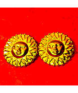 Beautiful Golden Vintage Sun earrings - $16.83
