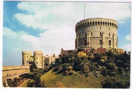 United Kingdom UK Postcard Windsor Castle Round Tower Keep  - $2.96