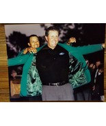 Sports Phil Mickelson 8x10 autographed Masters Win Photo w/ Tiger Woods ... - €130,29 EUR