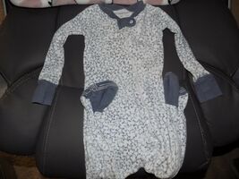 Burt’s Bees Baby White W/Blue Stars Organic Footie Sleeper Size 12 Month... - $19.58