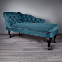 Regent Handmade Tufted Teal Blue Velvet Chaise Longue Bedroom Accent Chair - £256.40 GBP