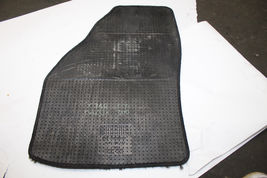 2007 MAZDA 3 FRONT RIGHT FLOOR MAT C748 image 4