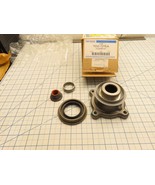 Ford 7E5Z-7275-A Output Shaft Flange Seal Nut Collar Kit - $2,762.38 MXN