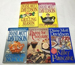 Lot Of 5 Dianne Mott Davidson Culinary Mystery Paperback Books Recipe Cookbook - £19.45 GBP