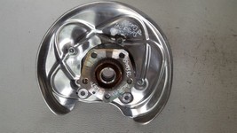 Left Rear Spindle With Hub AWD PN 8W0505435AA OEM 2018 Audi A5 Sportback - $43.31
