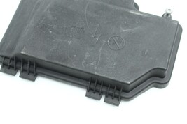 2015-2021 MERCEDES C300 W205 FRONT ENGINE BAY FUSE BOX UPPER COVER LID H1598 image 6