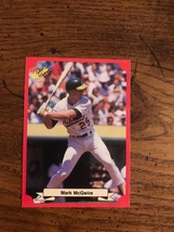 Mark McGwire 1988 Classic Red Baseball Card (0437) - £2.34 GBP