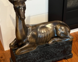 Austin Productions Reclining Deer Doe Plaster Sculpture Base Statue 20&quot; ... - £98.90 GBP