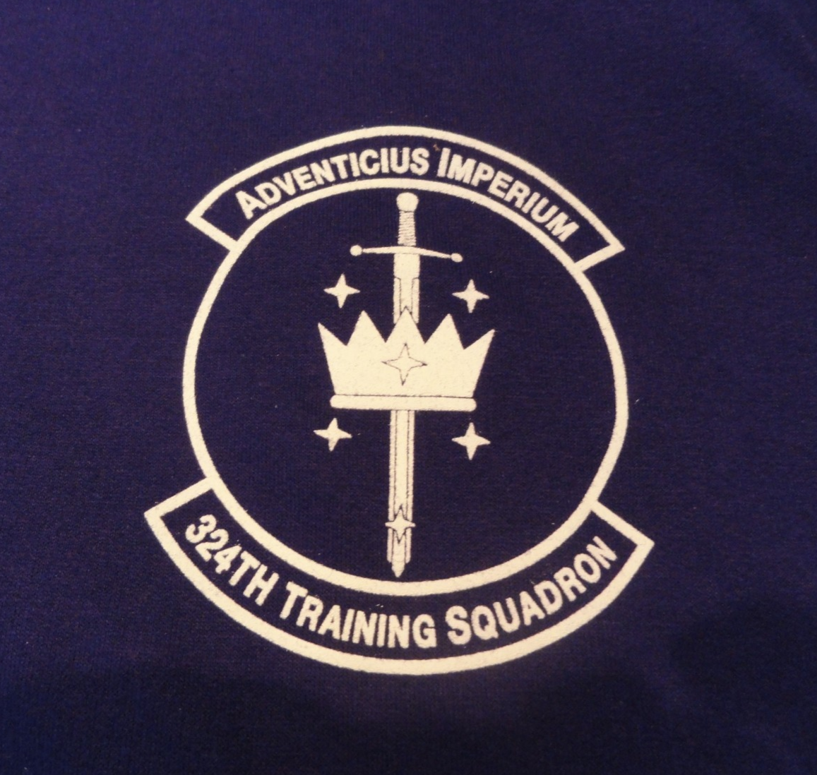DISCONTINUED 324TH TRAINING SQUADRON 324 TRS KNIGHTS UNIT HOODIE LARGE - $44.54