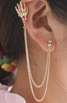 Skeleton hand gold chain ear cuff - £7.87 GBP