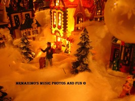 Digital Image Photograph Christmas in the Tiny Town - £0.69 GBP
