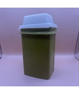 Vintage Pickle Keeper 1970&#39;s Tupperware Avocado Green 3 Pc. Complete - $288.59 MXN