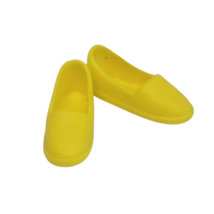 VINTAGE 1990's MATTEL BARBIE / SKIPPER YELLOW FLAT SLIP-ON PLASTIC LOAFE... - $4.75