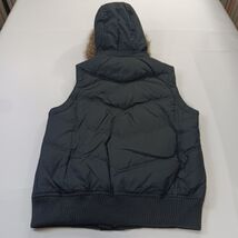 GAP Vest Women’s Black Medium Puffer Removeable Hoodie Primaloft Zip Up Pockets image 2