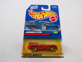 Van / Sports Car / Hot Wheels Mattel Jaguar D-type #23807 #H31 - £11.18 GBP