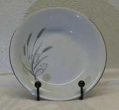 Spring Wheat by Fine China of Japan H15710 9&quot; Round Vegetable Bowl - £15.45 GBP