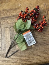 Flora Garden Fake Berries - £7.02 GBP