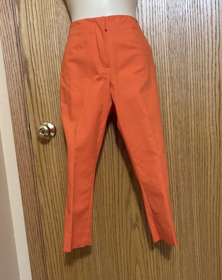Investments Secret Support Tummy Control slimming Crop Pant NWT 4P - $28.00