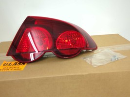 New OEM Genuine Dodge Tail Light Lamp 2003-2005 Stratus Coupe Mopar MN133288 RH - £92.34 GBP