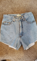 Vintage Donna GUESS Tagliato Sbiadito Jeans Blu Diem Corto Shorts Verde ... - $23.92