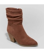 Universal Thread Cianna Slouch Heeled Ankle Western Boots Brown NWT Size 6 - £26.27 GBP