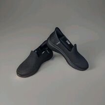 Skechers Women's Go Walk Arch Fit 2.0 Val Hands Free Slip-ins Size 13 - $44.54