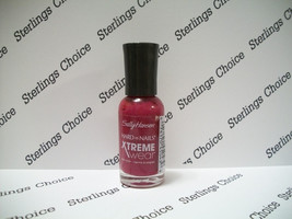 Sally Hansen Xtreme Wear Nail Color #581 Drop The Beet - £4.65 GBP